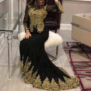 Elegant Black and Gold Women's Dress